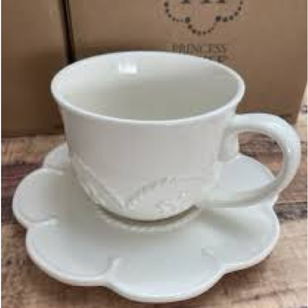 Princess House  2pack White Floral Teacup and Saucer